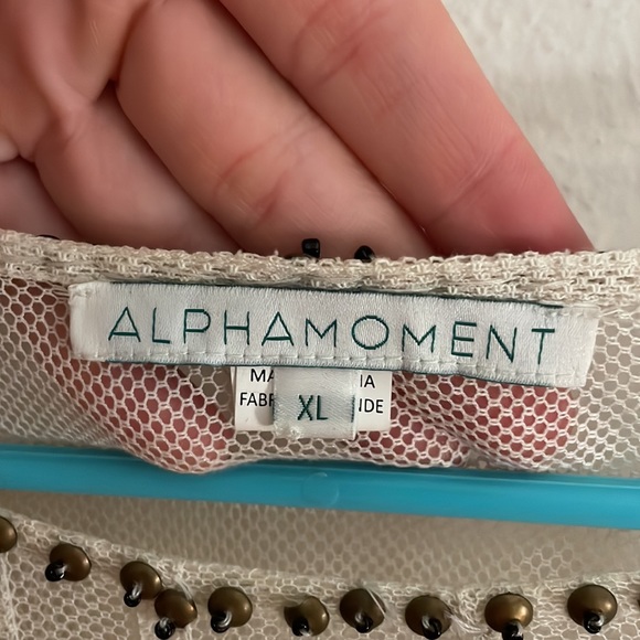 💕 SOLD Anthropologie White Mesh Top with Metal Beading - Picture 7 of 9